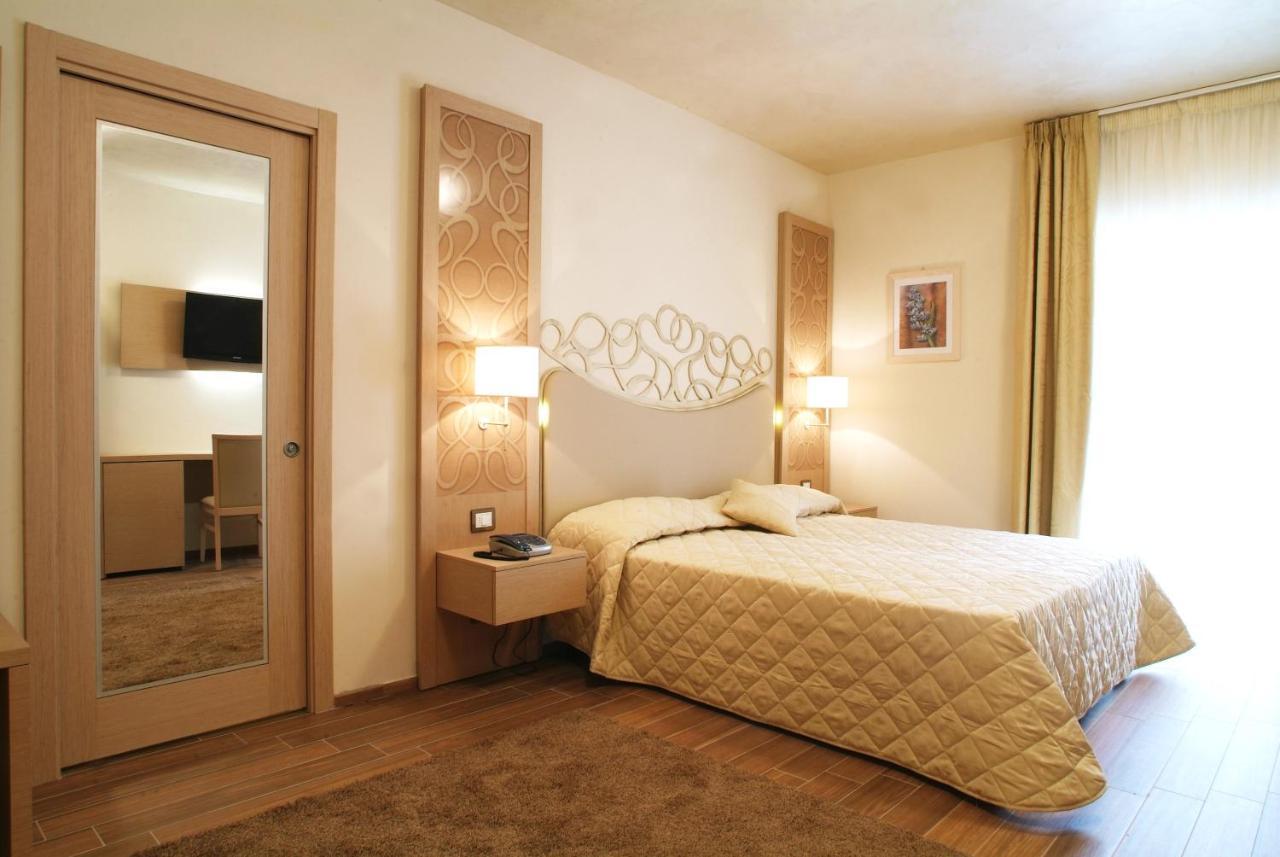 Hotel Duchessa Della Sila San Giovanni in Fiore Bagian luar foto